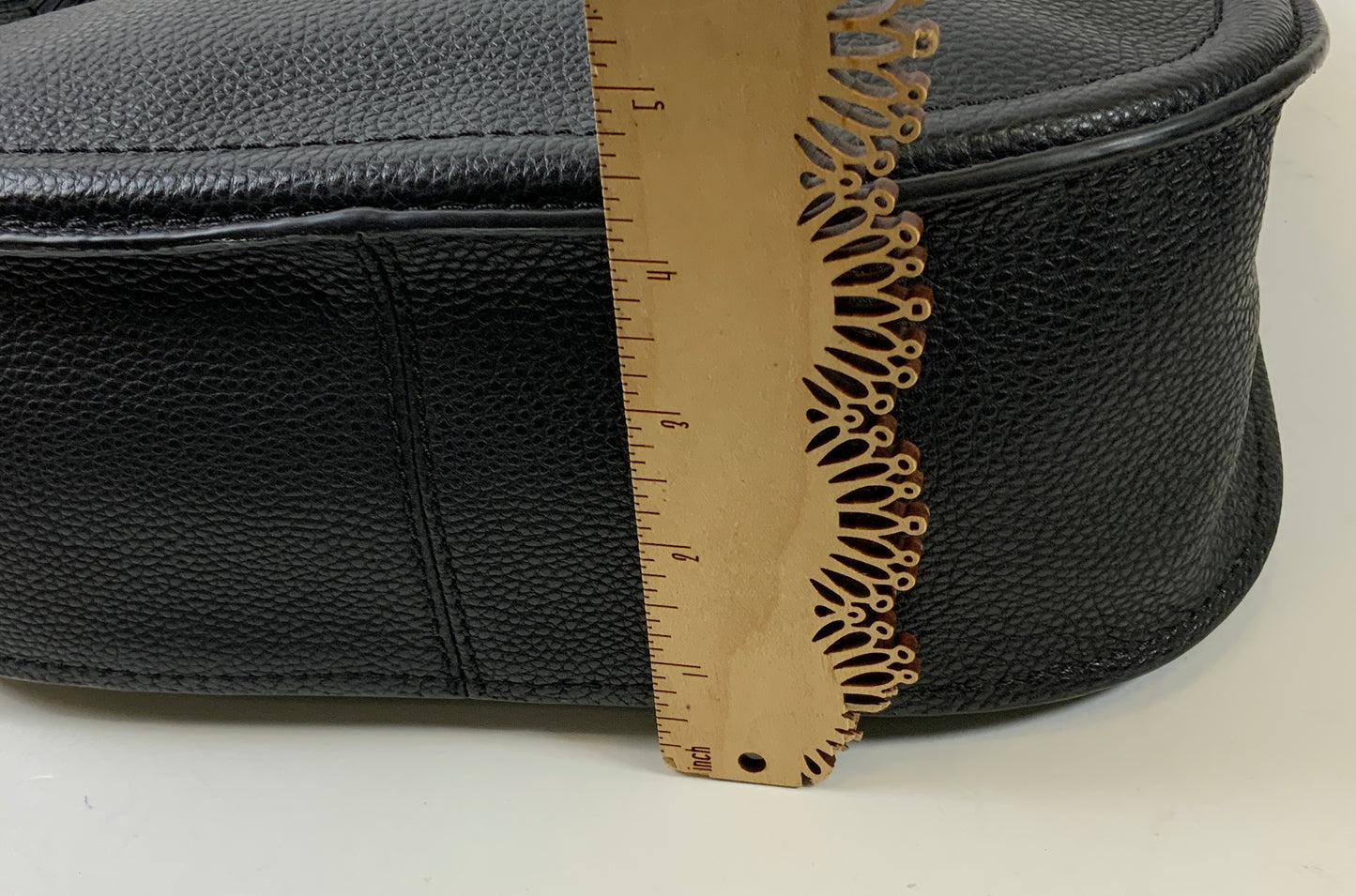 Crossbody Designer By Kate Spade In Black, Size:Medium