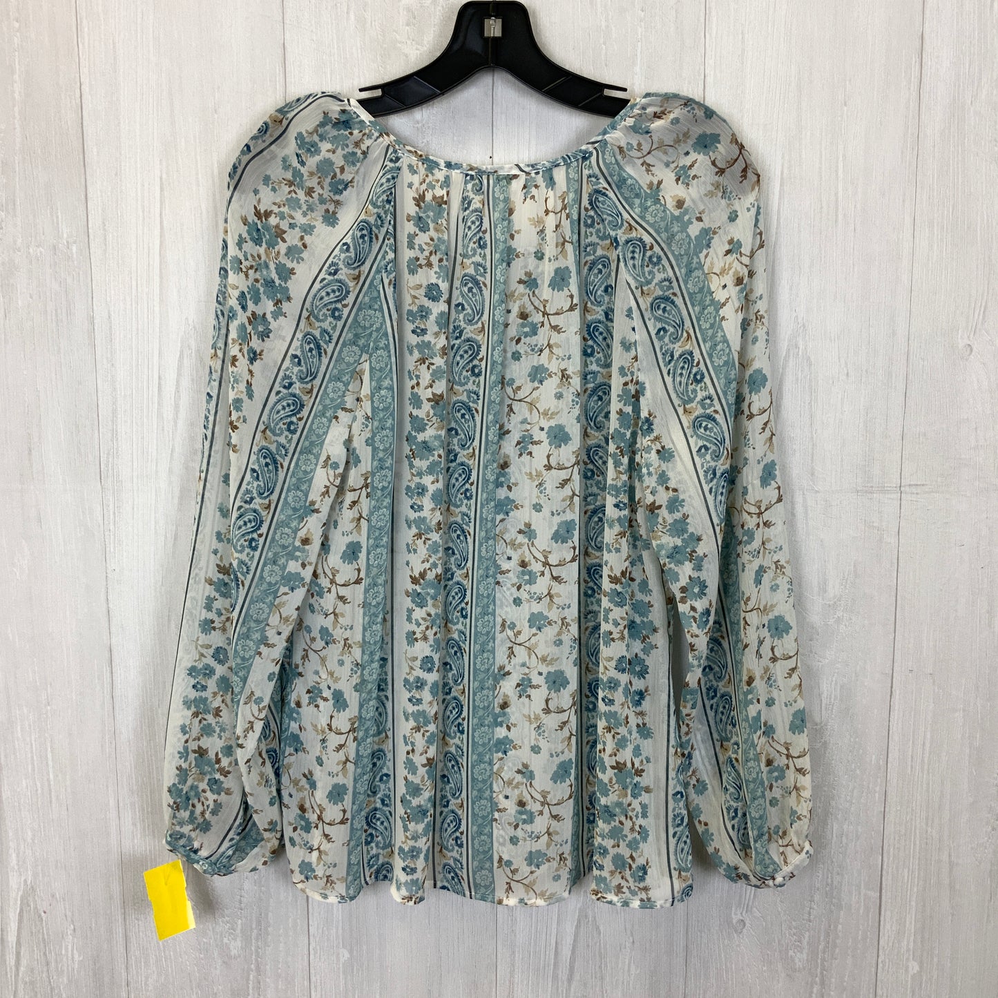 Top 3/4 Sleeve By Charming Charlie  Size: M