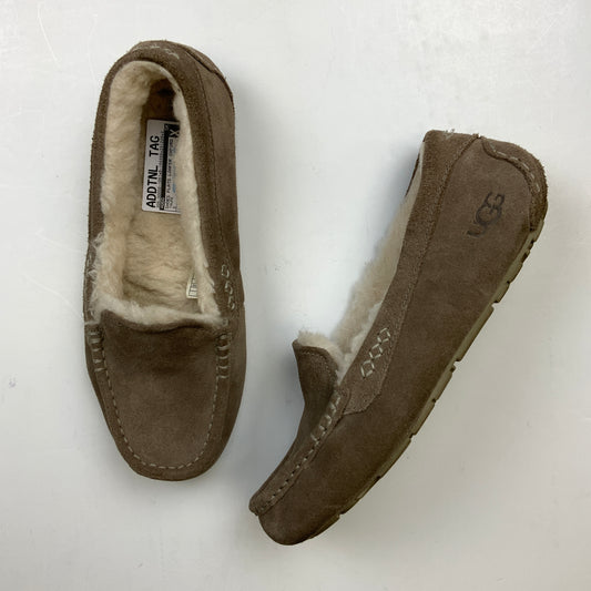 Shoes Flats Loafer Oxford By Ugg  Size: 9